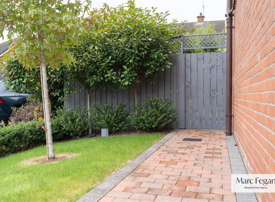 30 Deerings Wood, Lurgan, Craigavon, BT67 9BB