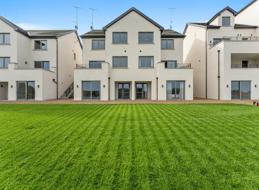 Carrigan Quay, Carrigan Quay, Sligo Road, Enniskillen, BT74 7JZ