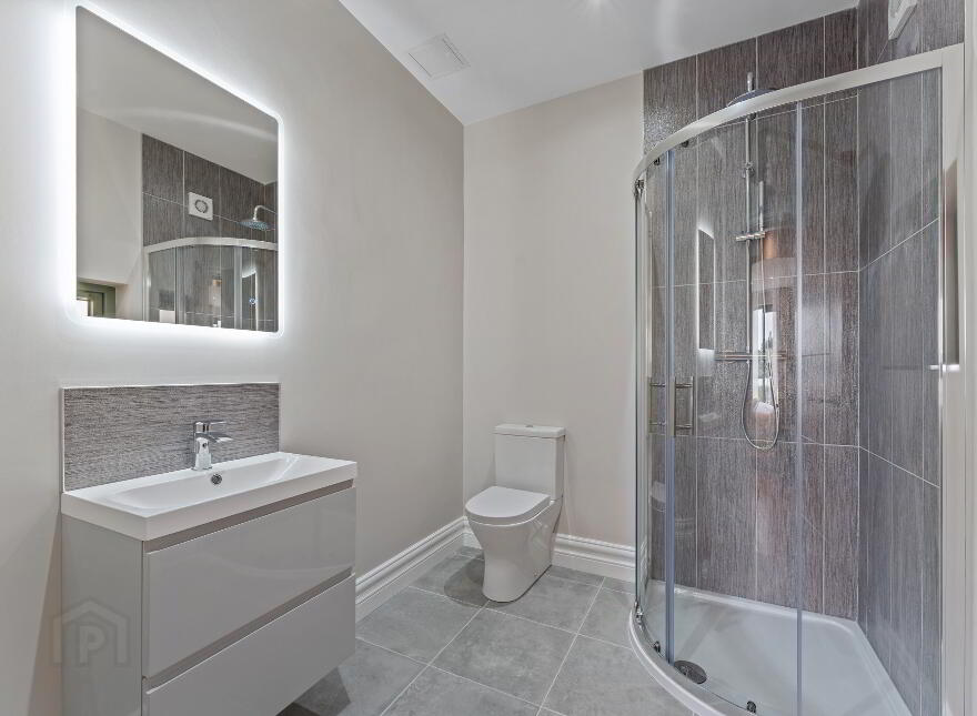Carrigan Quay, Carrigan Quay, Sligo Road, Enniskillen, BT74 7JZ
