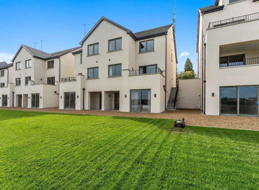 Carrigan Quay, Carrigan Quay, Sligo Road, Enniskillen, BT74 7JZ