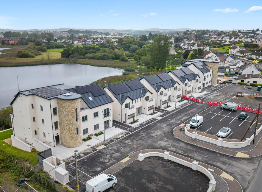 Carrigan Quay Apartment, Carrigan Quay, Sligo Road, Enniskillen, BT74 7JZ