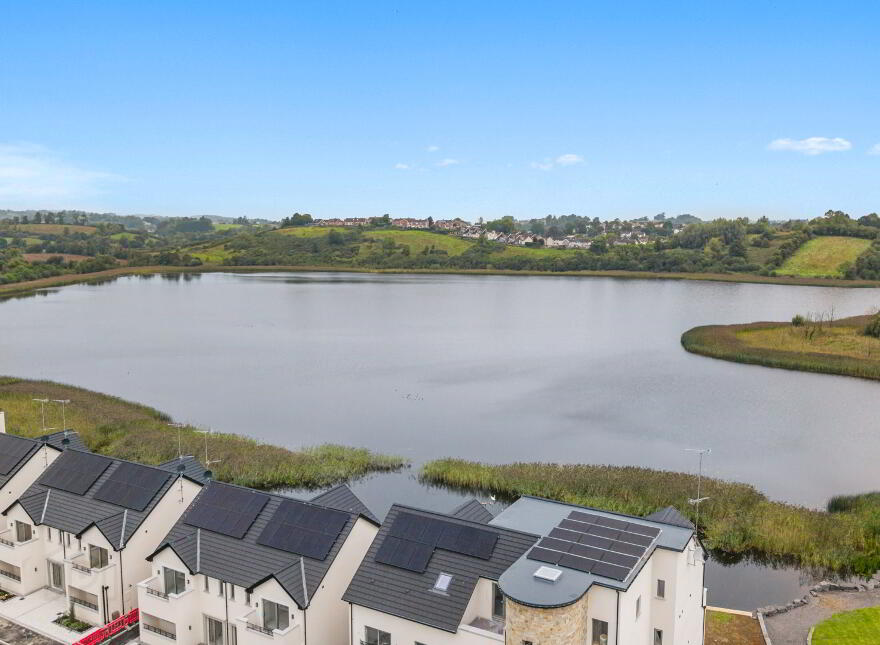 Carrigan Quay Apartment, Carrigan Quay, Sligo Road, Enniskillen, BT74 7JZ