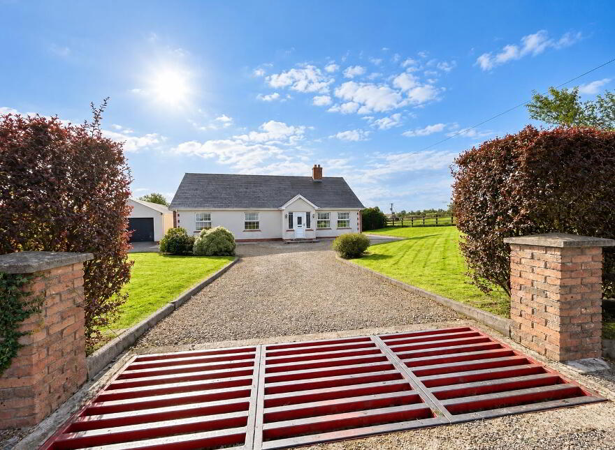 24 Baronagh Road, Fintona, Omagh, BT78 2LZ