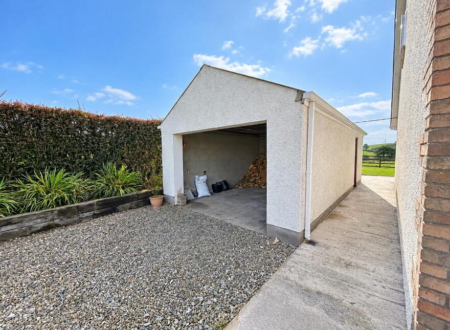 24 Baronagh Road, Fintona, Omagh, BT78 2LZ