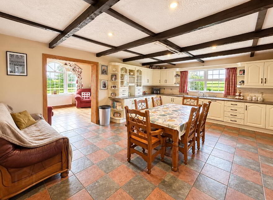 24 Baronagh Road, Fintona, Omagh, BT78 2LZ