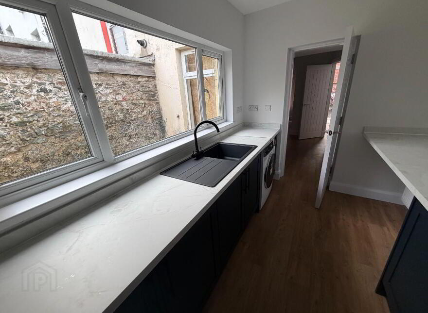17 Fountain Street, Londonderry, BT48 6QX