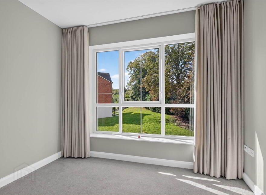 A6 Quarter Wood, 121 Old Dundonald Road, Belfast, BT16 1DL
