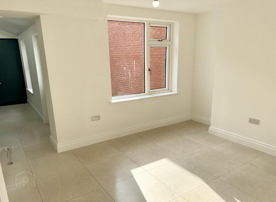 98 Ashley Avenue, Belfast, BT9 7BU