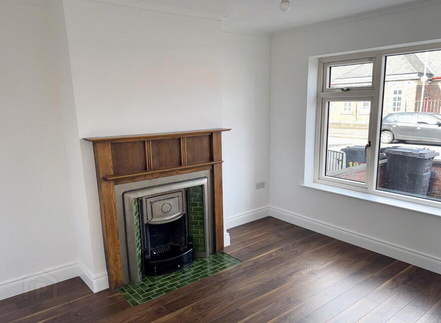 98 Ashley Avenue, Belfast, BT9 7BU