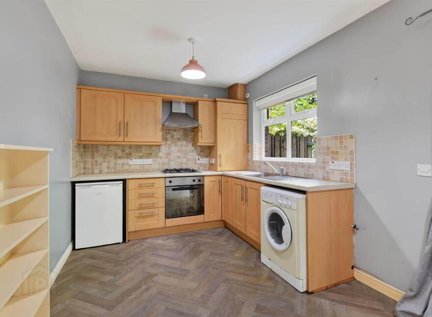 18 Glenburn Manor, Dunmurry, Belfast, BT17 9DX