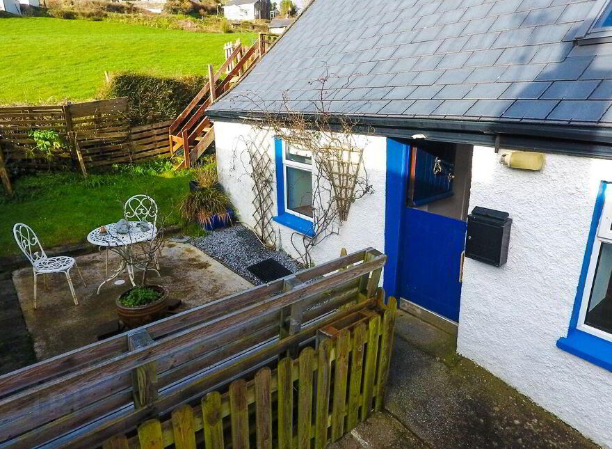 Inisfree, Myrtleville, P43TE28