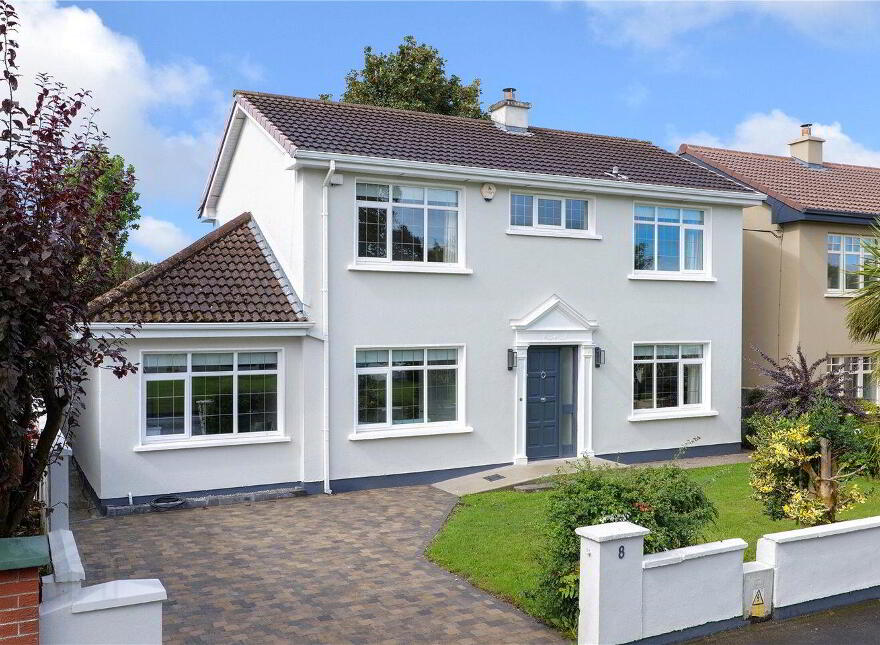 8 Rockbarton Green, Salthill, Salthill, H91YN1F