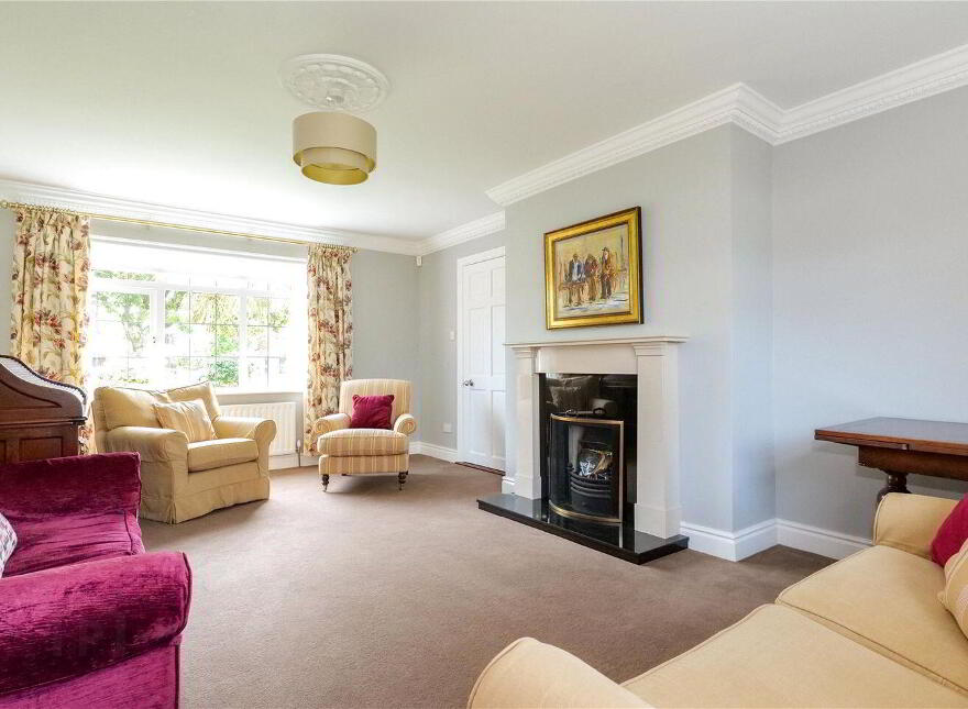 8 Rockbarton Green, Salthill, Salthill, H91YN1F