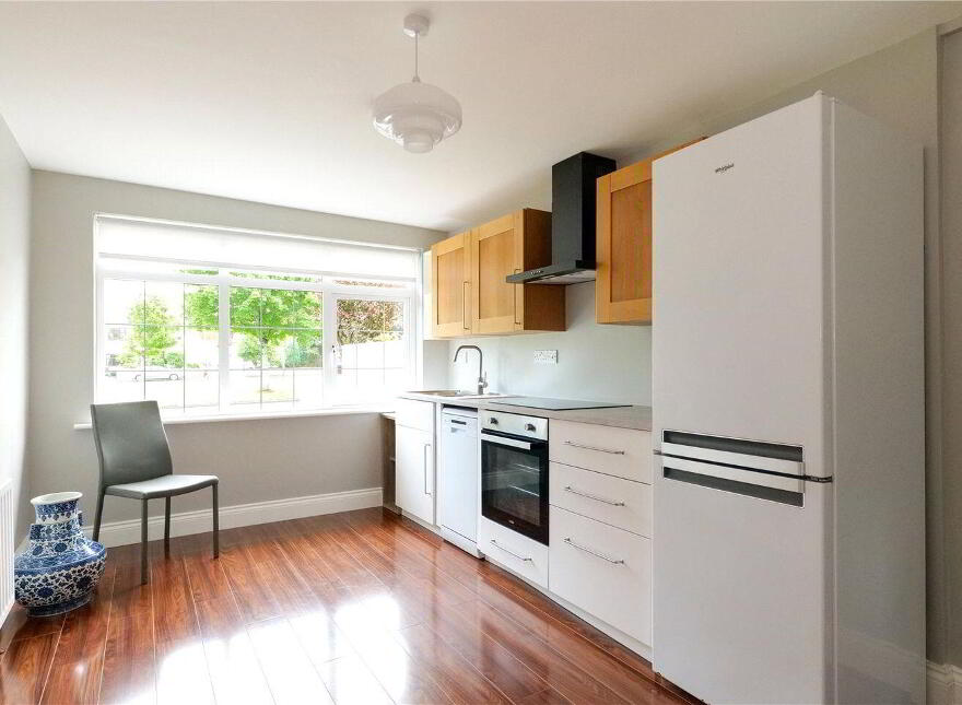 8 Rockbarton Green, Salthill, Salthill, H91YN1F