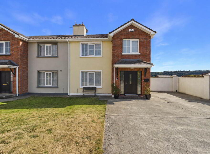7 Oak Drive, Green Hill Village, Carrick-On-Suir, E32CK15