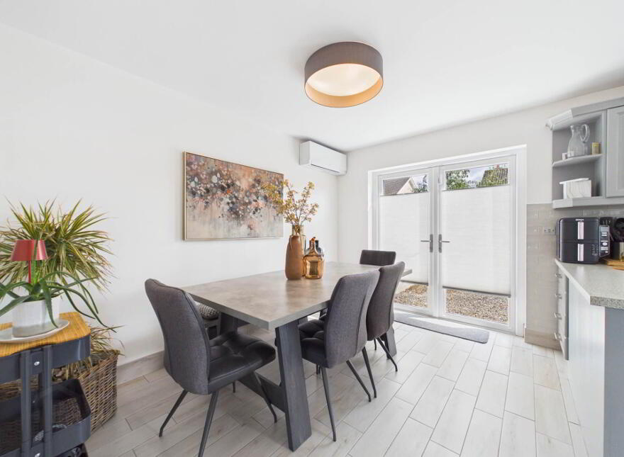 7 Oak Drive, Green Hill Village, Carrick-On-Suir, E32CK15