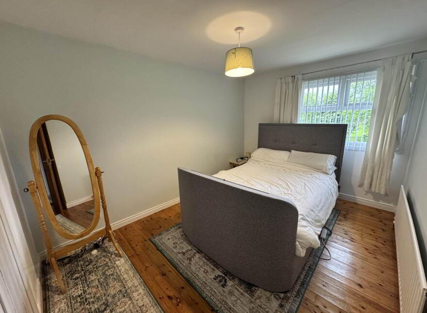99 North Road, Carrickfergus, BT38 7QU