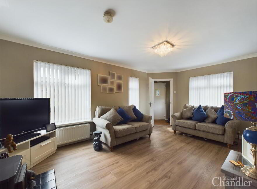 18 Clarehill Lane, Holywood, BT18 9NL