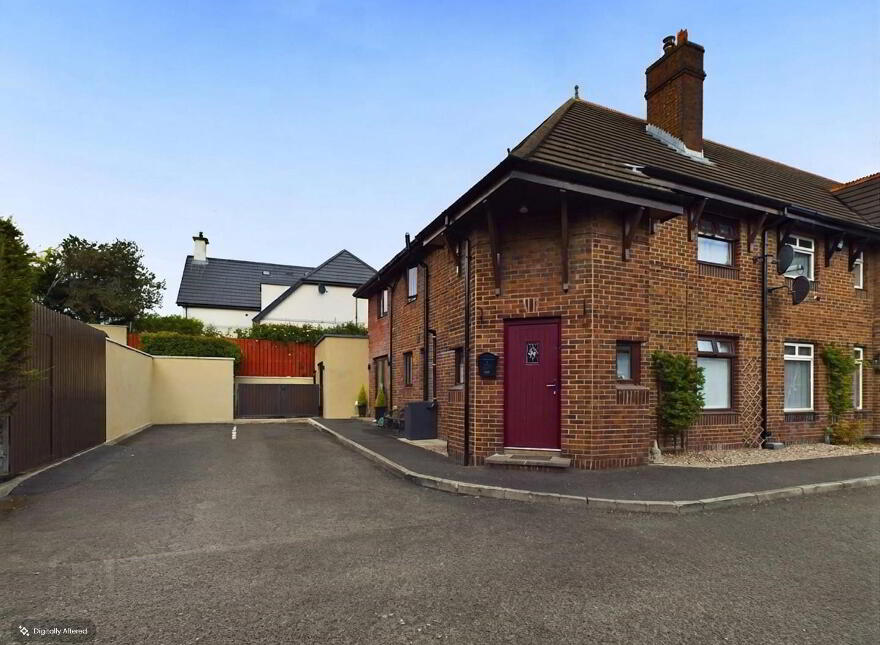 18 Clarehill Lane, Holywood, BT18 9NL