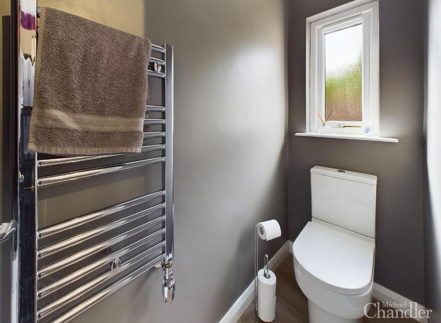 18 Clarehill Lane, Holywood, BT18 9NL