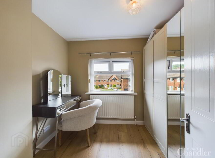 18 Clarehill Lane, Holywood, BT18 9NL