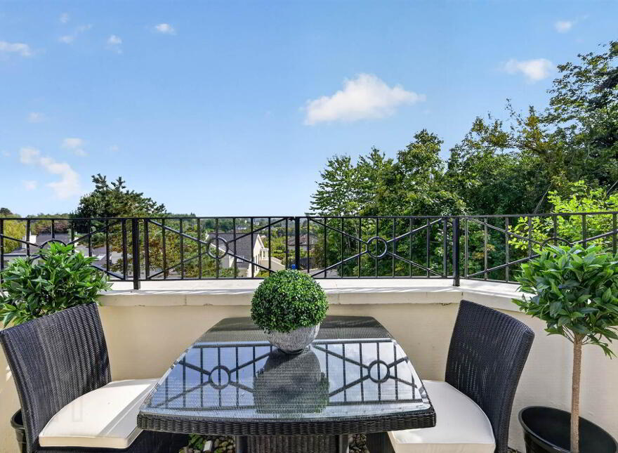 9 & 10 Regents Wood, Malone Road, Belfast, BT9 5RW
