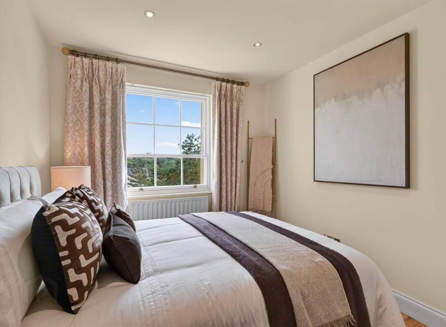 9 & 10 Regents Wood, Malone Road, Belfast, BT9 5RW