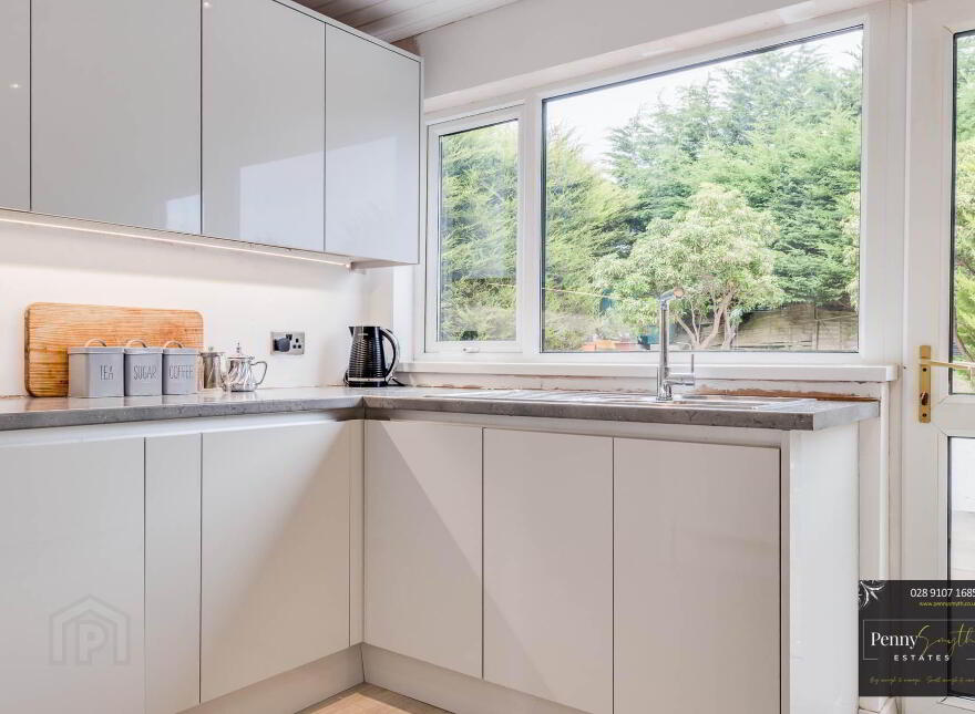 52 Ashbury Road, Bangor, BT19 6TX