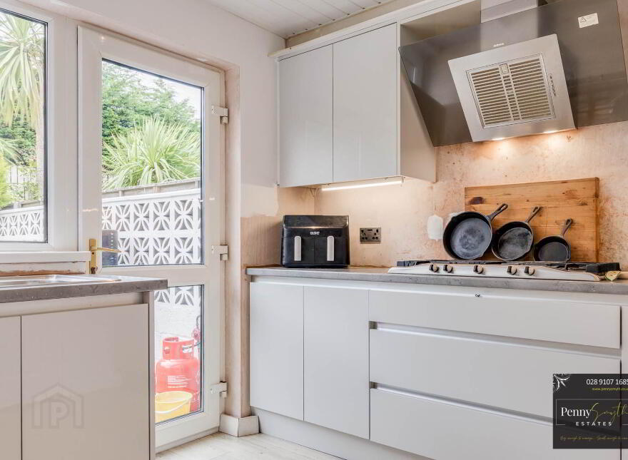 52 Ashbury Road, Bangor, BT19 6TX