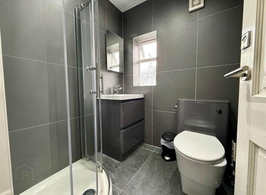 23 Hyndford Street, Bloomfield, Belfast, BT5 5EN