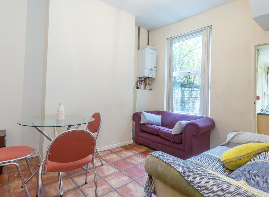 15 Agincourt Street, Belfast, BT7 1RB