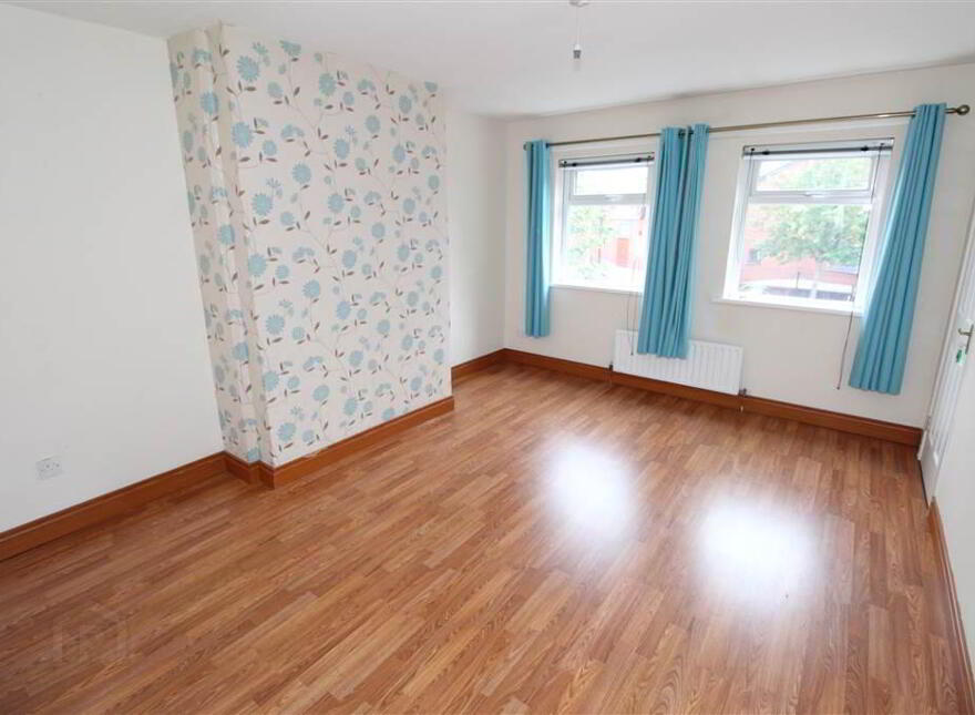 210 Grosvenor Road, Belfast, BT12 5AU