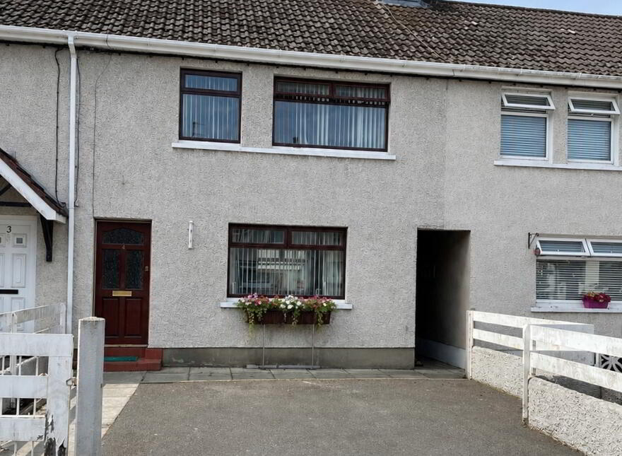 4 Hillview Gardens, Lambeg, Lisburn, BT27 4PB