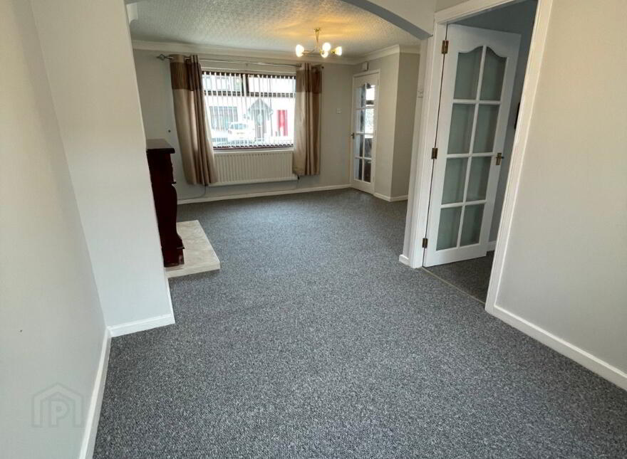 4 Hillview Gardens, Lambeg, Lisburn, BT27 4PB