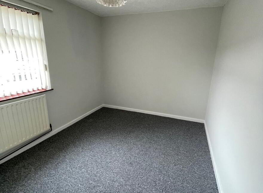 4 Hillview Gardens, Lambeg, Lisburn, BT27 4PB