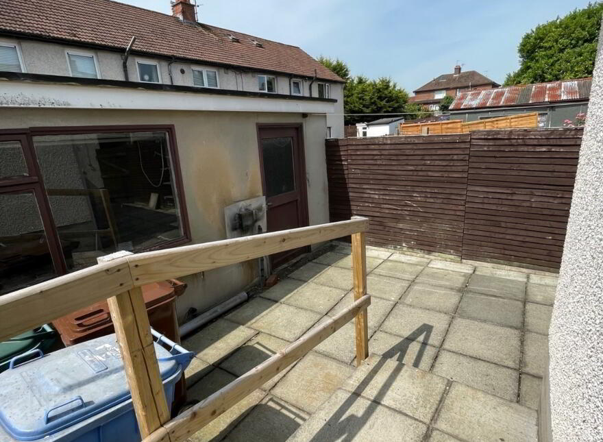 4 Hillview Gardens, Lambeg, Lisburn, BT27 4PB