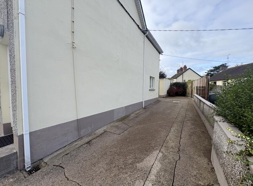 66 Donaghmore Road, Dungannon, BT70 1HB