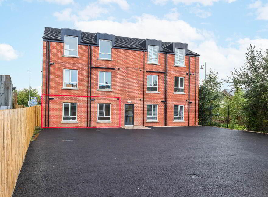 Apt 2b, Riverside Court, Main Street, Ballyclare, BT39 9FE