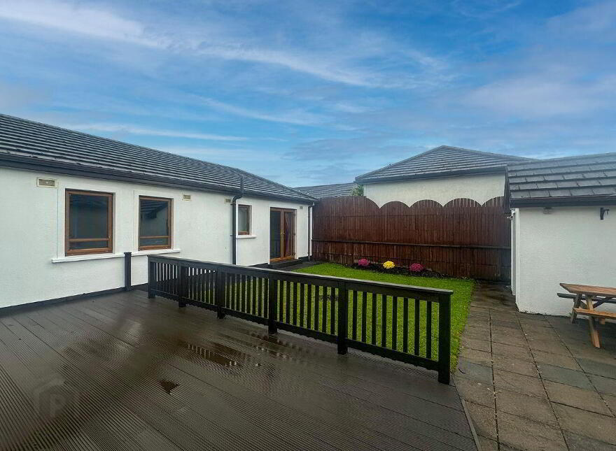 6 Radharc Na Farraige, Ballymoneen Road, Knocknacarra, Knocknacarra, H91YD2X