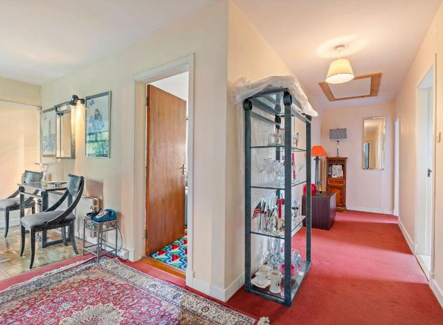 The Glen, Meadowlands, Upper Rochestown, Rochestown, T12DHD1