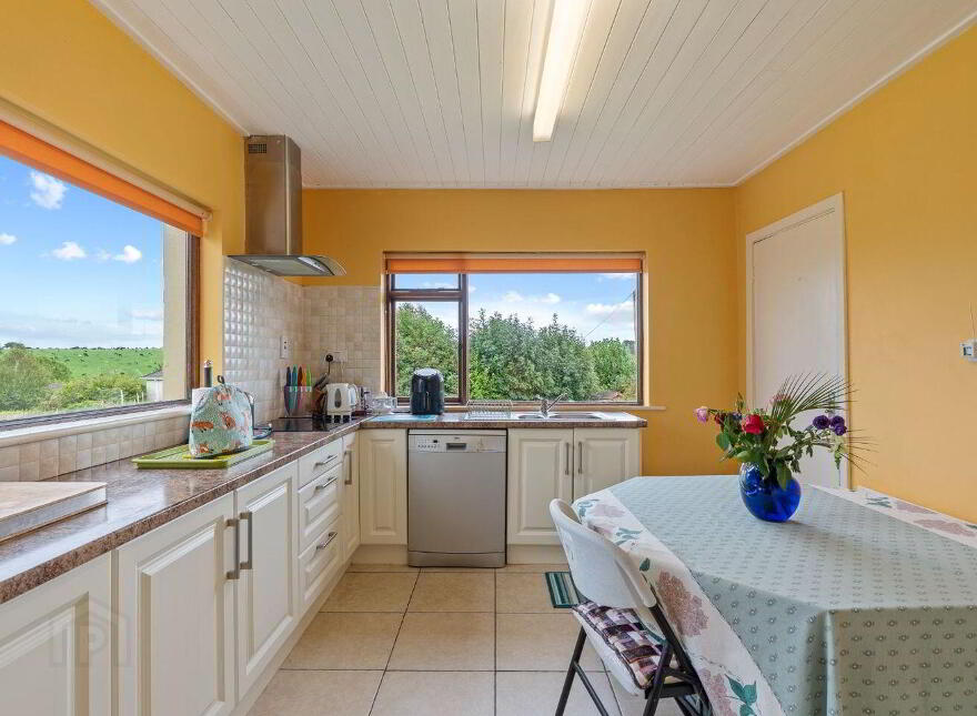 The Glen, Meadowlands, Upper Rochestown, Rochestown, T12DHD1