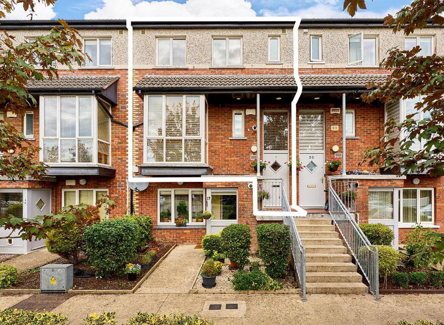 19 The Square, Innwood, Enfield, A83V624