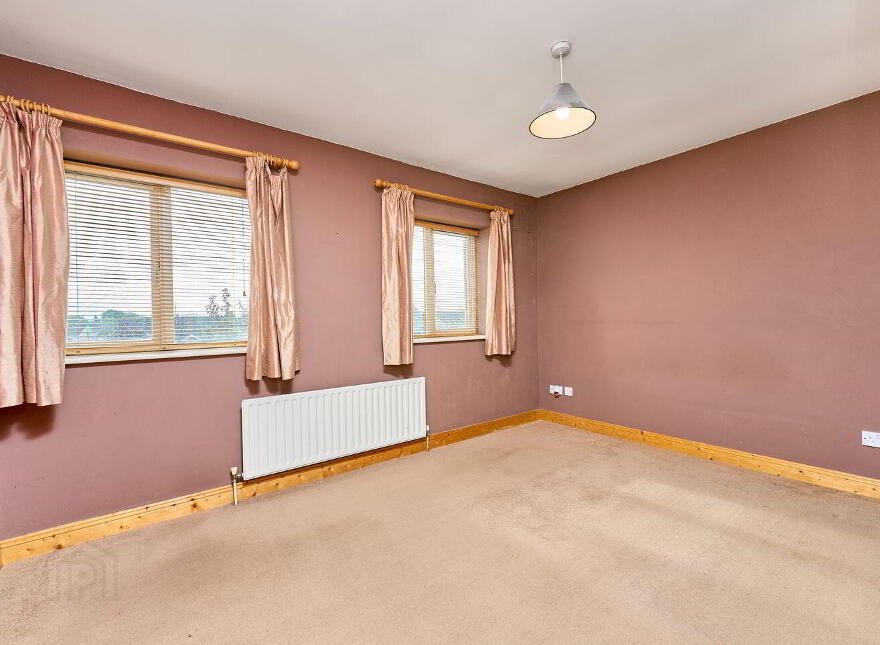 19 The Square, Innwood, Enfield, A83V624