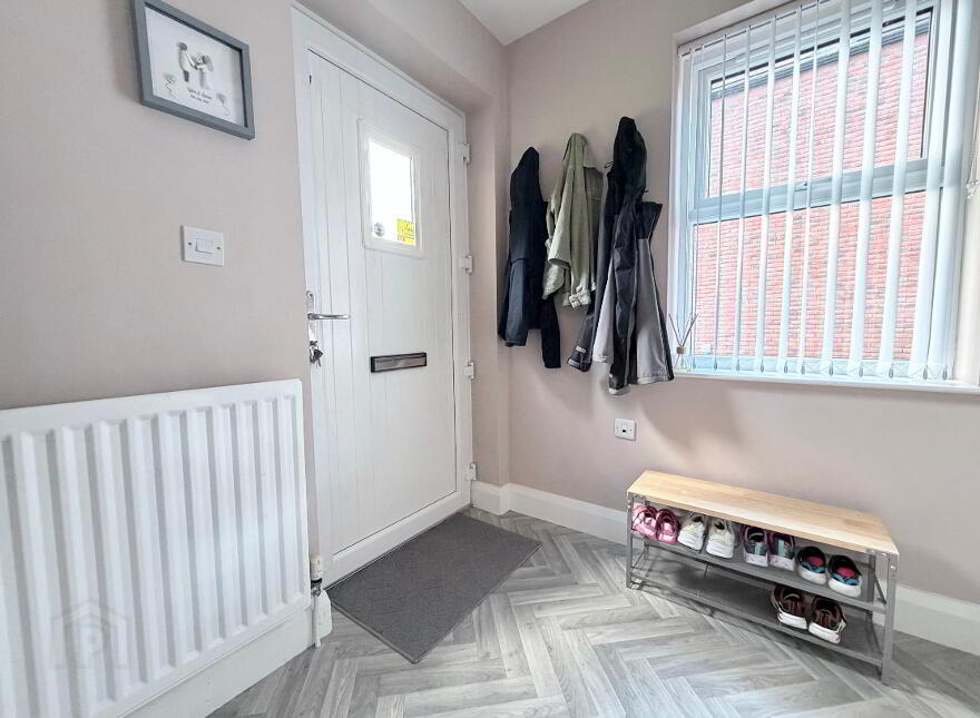38 Nicholson Green, Donaghcloney, BT66 7UY