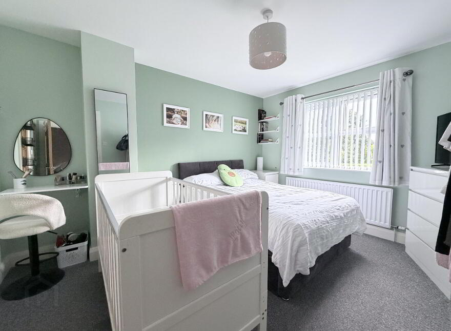 38 Nicholson Green, Donaghcloney, BT66 7UY