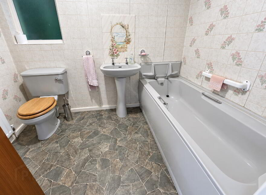 7 Grangewood Park, Kilfennan, L'Derry, BT47 5SH