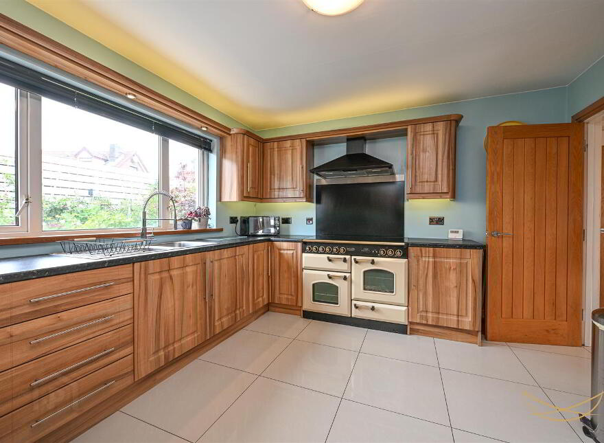 12b Huntingdale, Ballyclare, BT39 9XB
