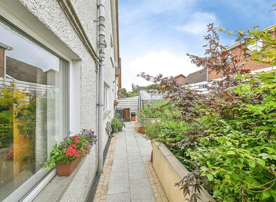 12b Huntingdale, Ballyclare, BT39 9XB