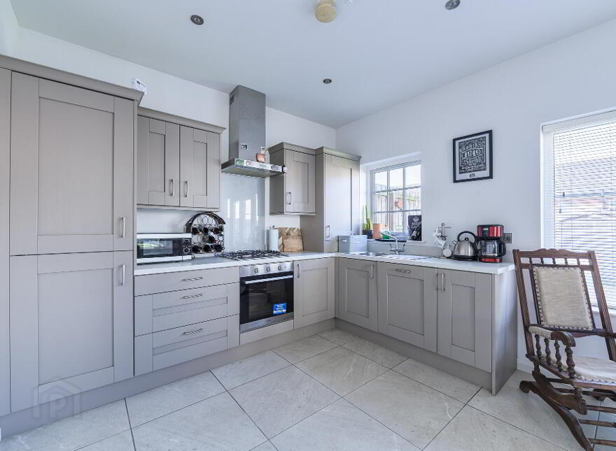 39 Harlow Green, Moira, BT67 0XH