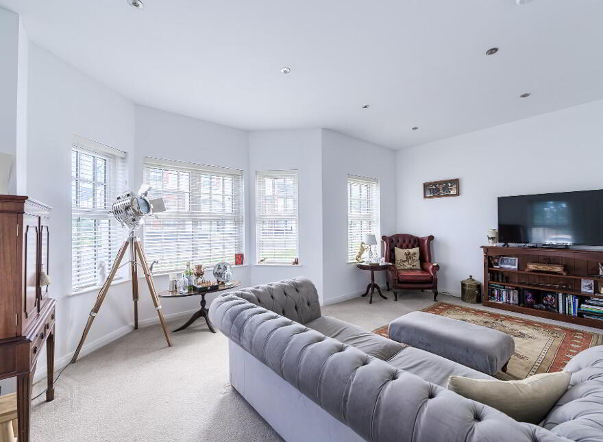39 Harlow Green, Moira, BT67 0XH